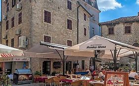 Hotel Rendez Vous
